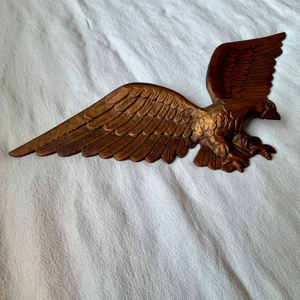 Vintage Royal Cast Metal Eagle Wall Hanging Plaque Bronze Tone 23 Inch Americana